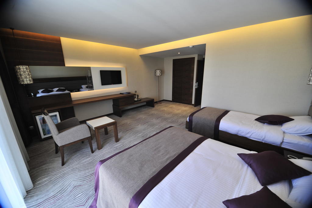 Grand Cenas Hotel 아그리 객실 사진